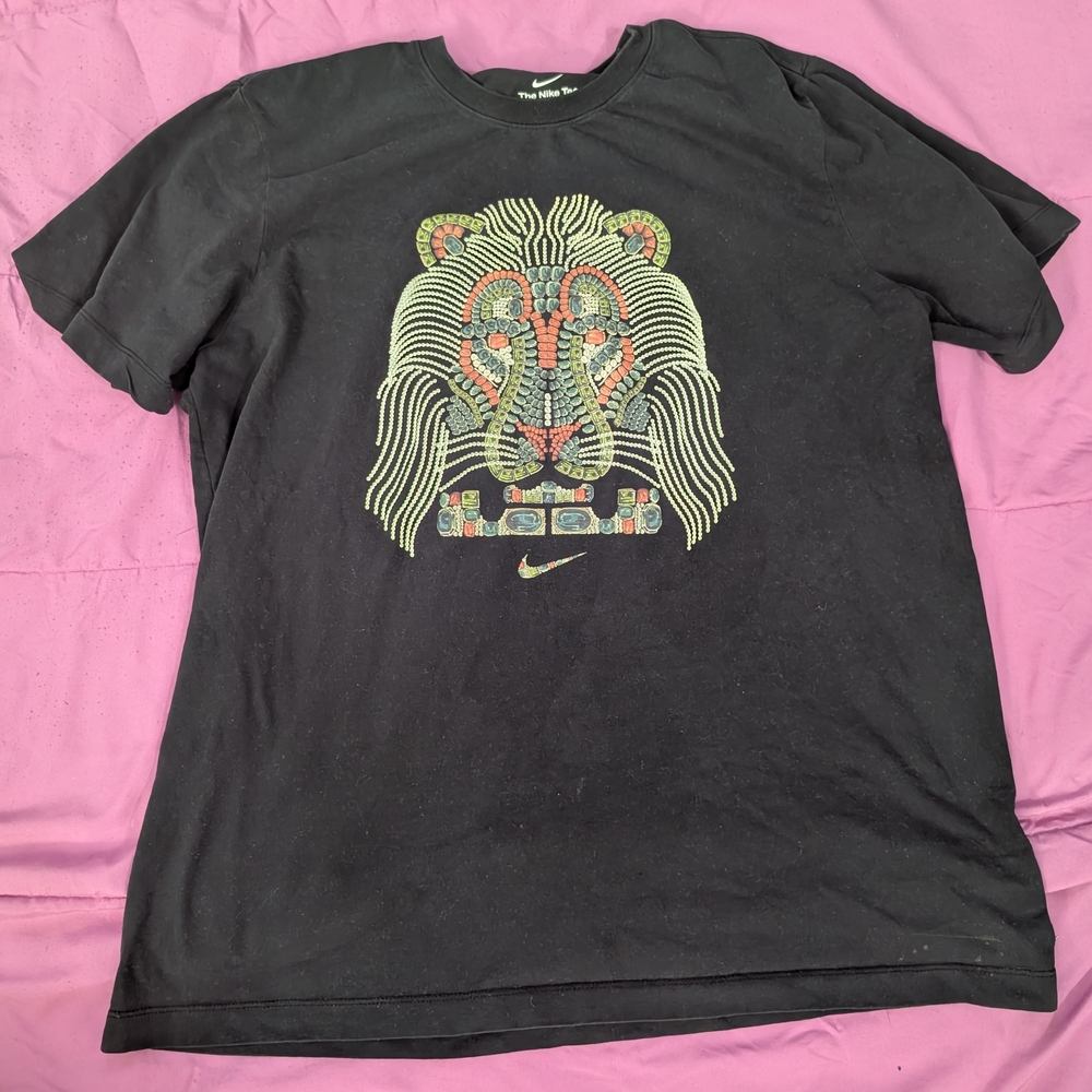 Nike Black T-Shirt with Vibrant Lion Graphic
